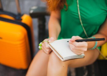Como planejar uma viagem curta sem gastar demais