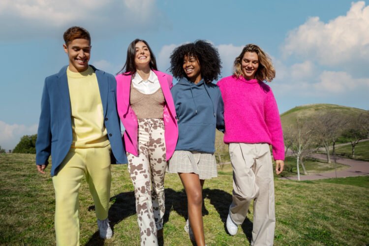 Como combinar cores de roupa sem pensar demais