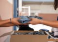 Como desapegar de roupas sem arrependimento depois