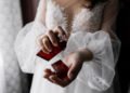 Como fazer o perfume durar mais tempo na pele