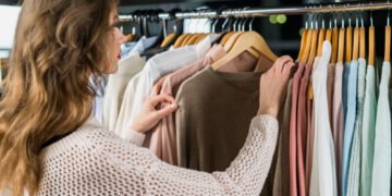 Como montar um guarda-roupa mais versátil e prático