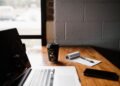 Como montar home office pequeno sem perder conforto