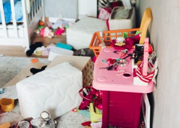 Como reduzir a bagunça no quarto sem virar neura